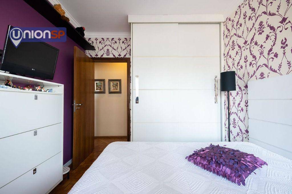 Apartamento à venda com 3 quartos, 180m² - Foto 8