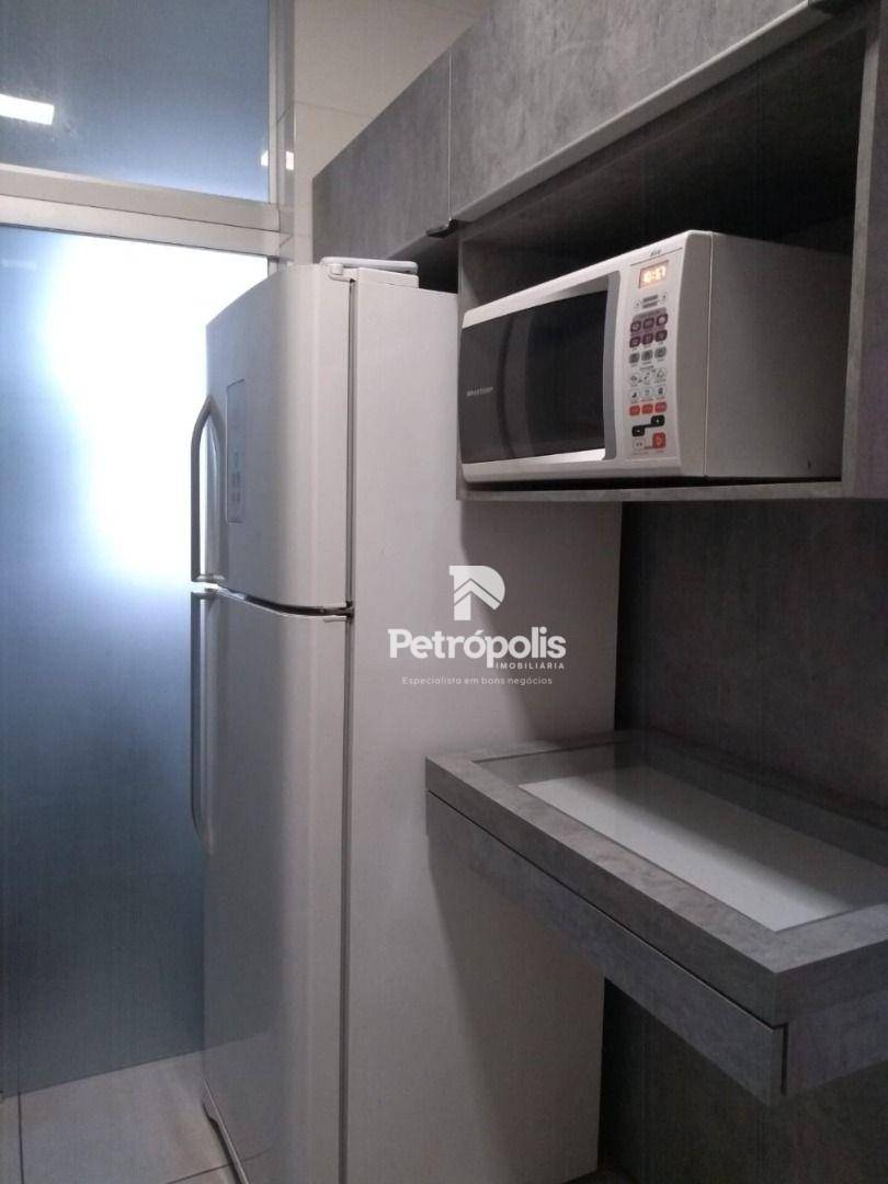 Apartamento à venda com 3 quartos, 87m² - Foto 6