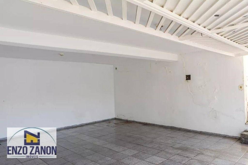 Casa para alugar com 3 quartos, 226m² - Foto 34