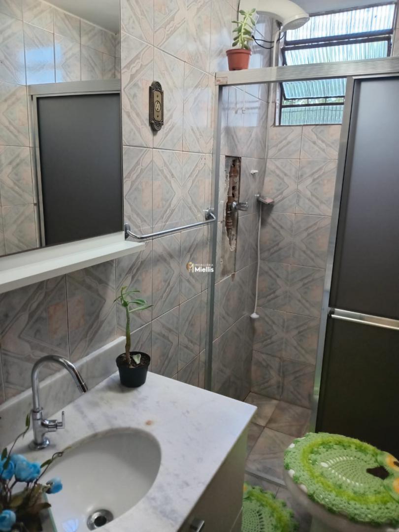 Casa à venda com 3 quartos, 230m² - Foto 7