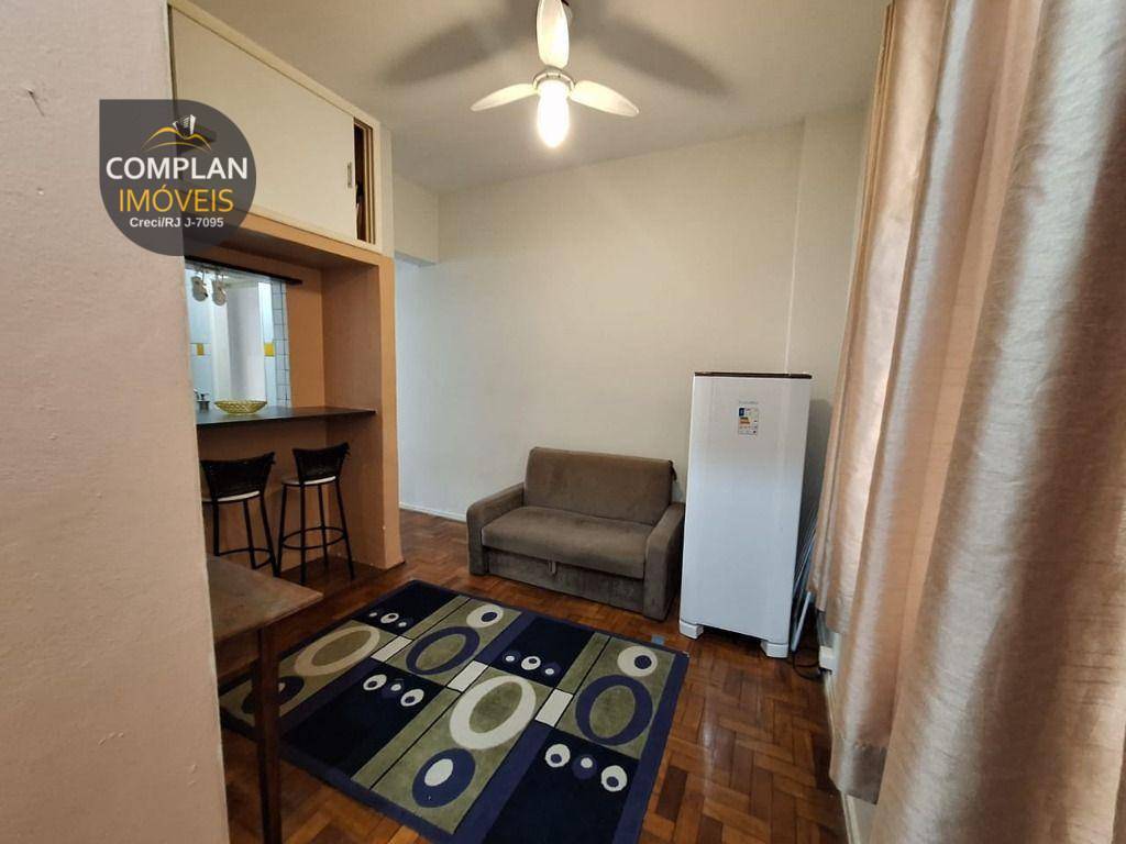 Apartamento para alugar com 1 quarto, 40m² - Foto 1