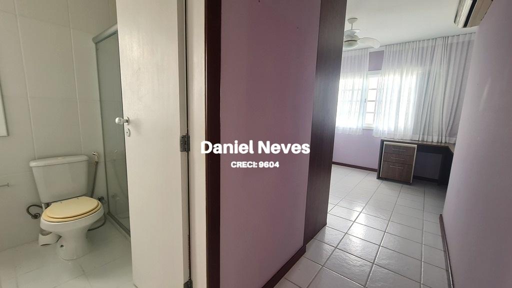 Casa de Condomínio à venda com 4 quartos, 223m² - Foto 29