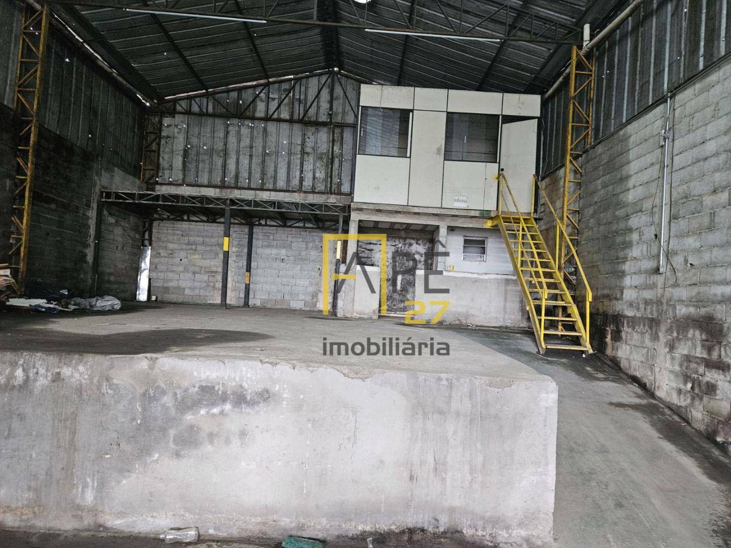 Depósito-Galpão-Armazém para alugar, 300m² - Foto 8