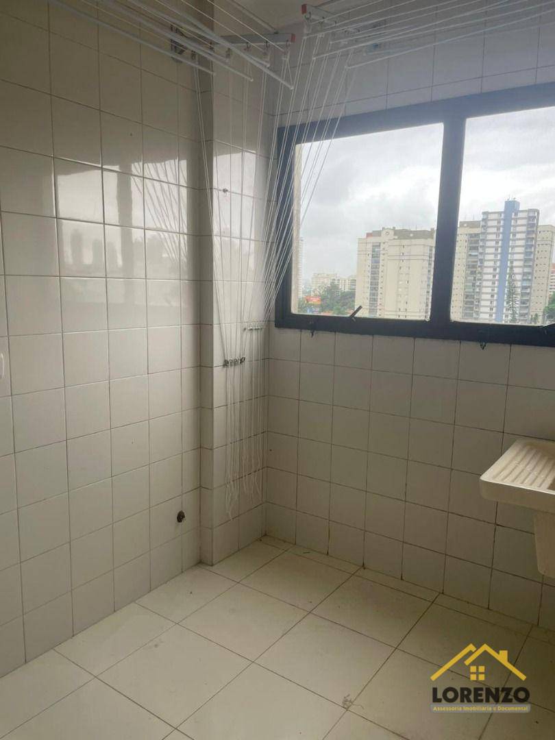 Apartamento à venda com 3 quartos, 139m² - Foto 18