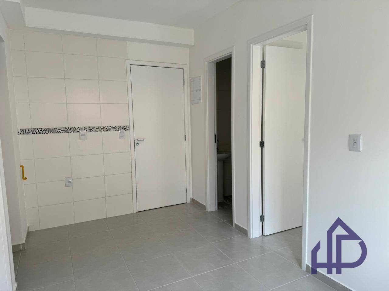 Apartamento para alugar com 2 quartos, 32m² - Foto 9