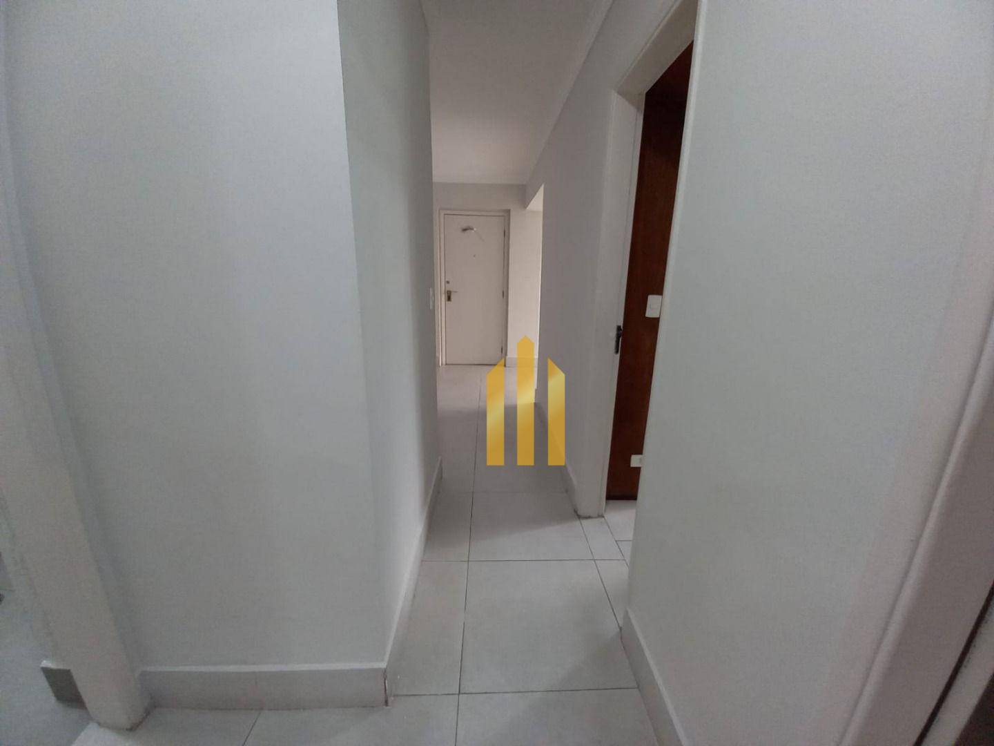 Apartamento para alugar com 3 quartos, 90m² - Foto 15