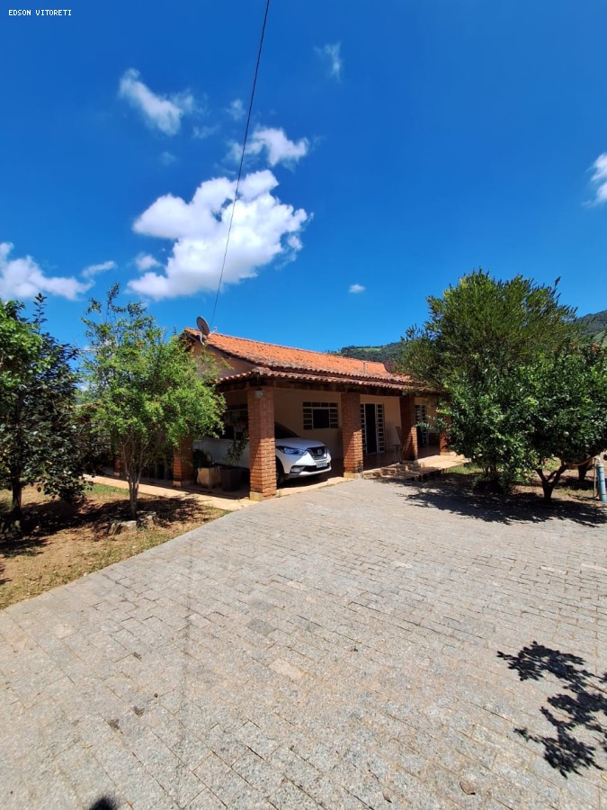 Chácara à venda com 3 quartos, 763m² - Foto 12