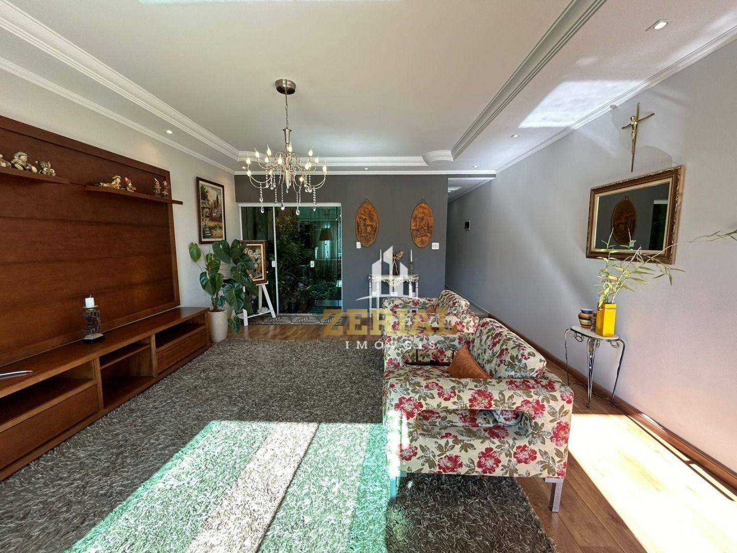 Sobrado à venda com 3 quartos, 269m² - Foto 2