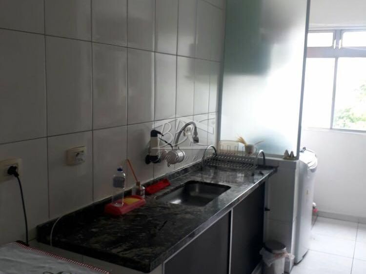 Apartamento à venda com 2 quartos, 74m² - Foto 1