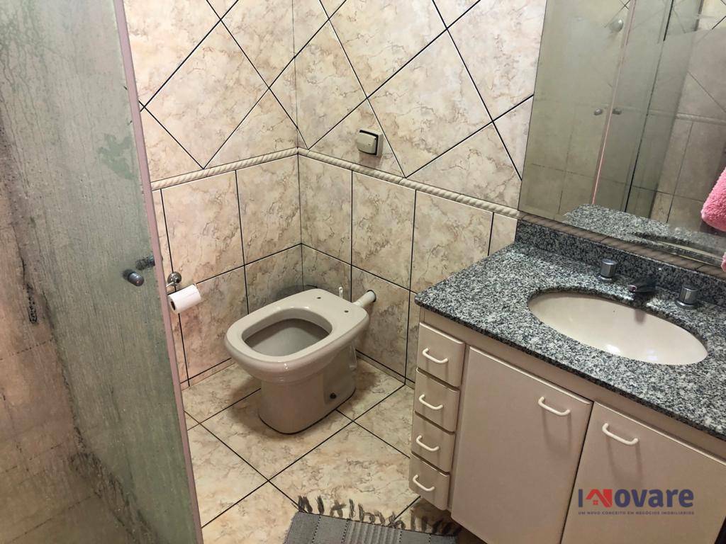 Sobrado à venda com 3 quartos, 240m² - Foto 23