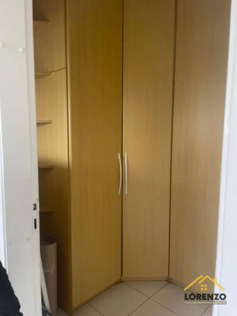 Apartamento à venda com 3 quartos, 139m² - Foto 17