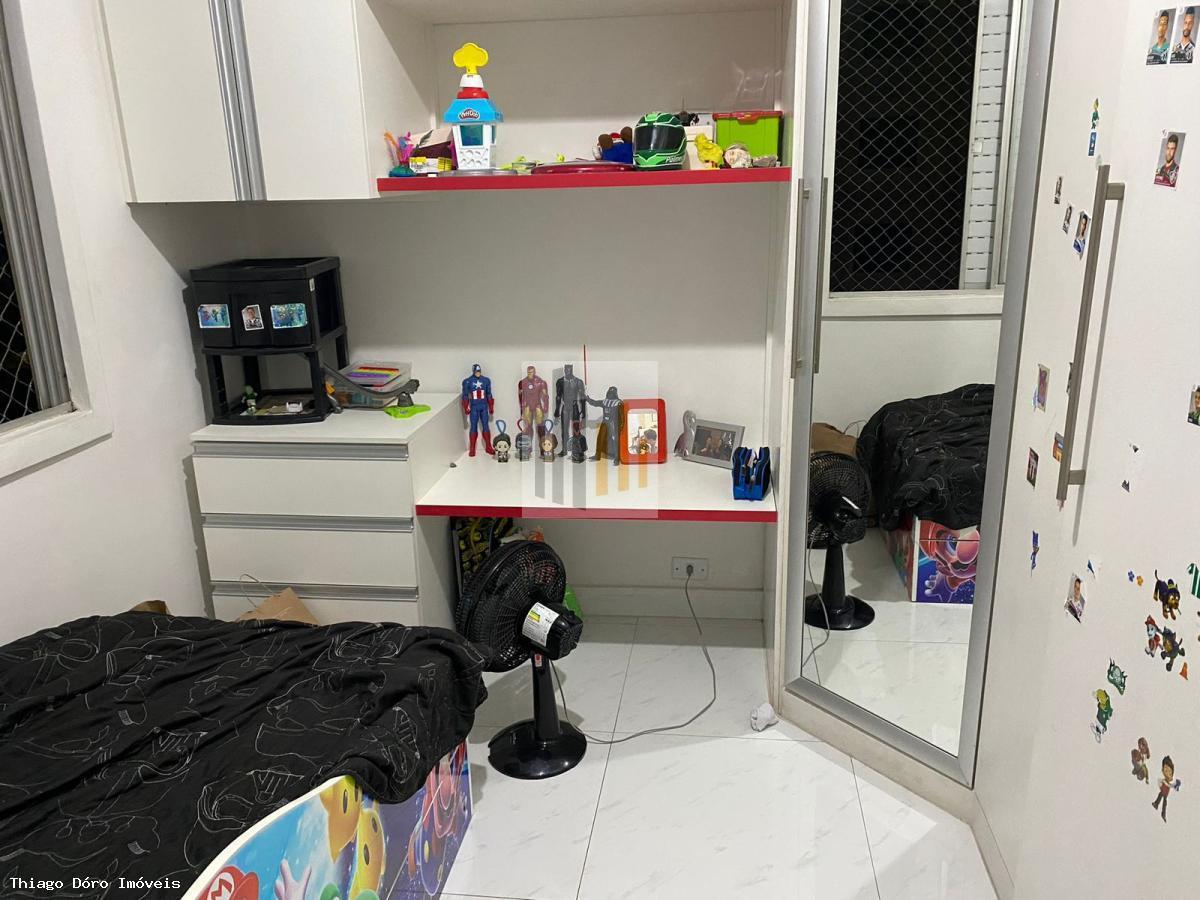 Apartamento à venda com 3 quartos, 70m² - Foto 6