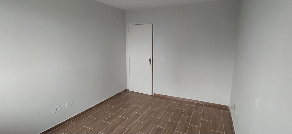 Apartamento para alugar com 3 quartos, 120m² - Foto 19