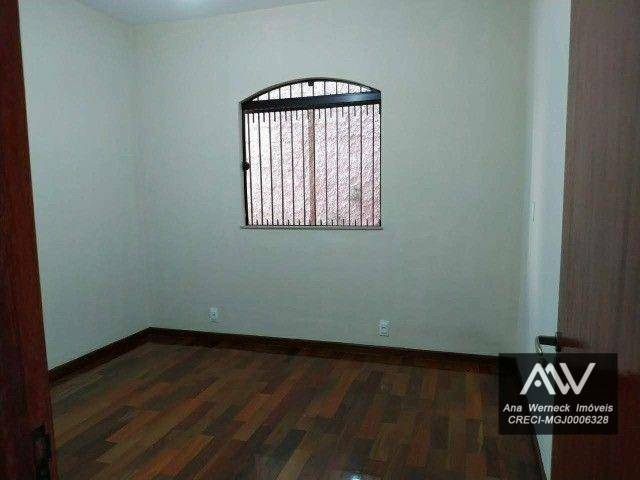 Casa à venda com 3 quartos, 124m² - Foto 8