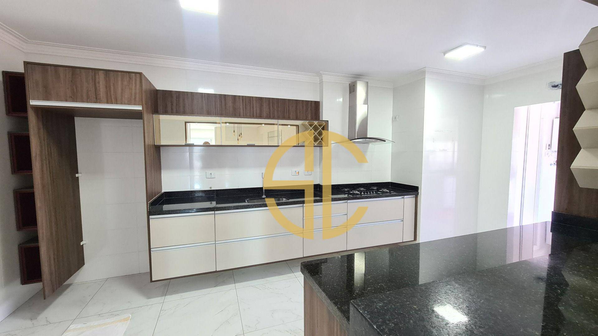 Apartamento à venda com 3 quartos, 139m² - Foto 8