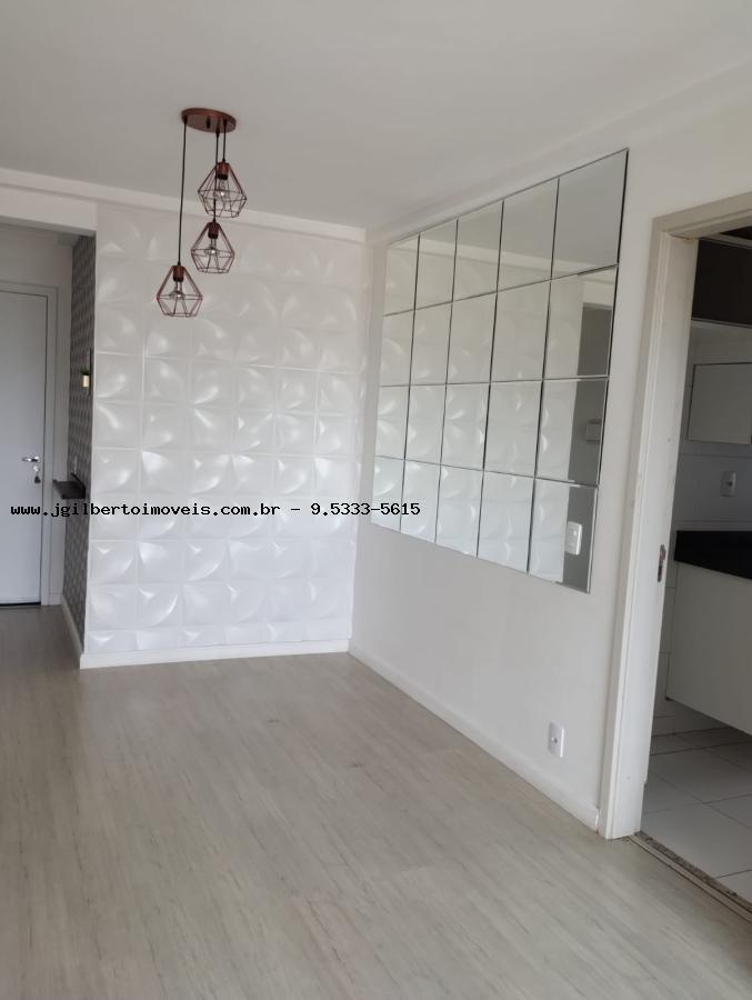 Apartamento à venda com 3 quartos, 63m² - Foto 3