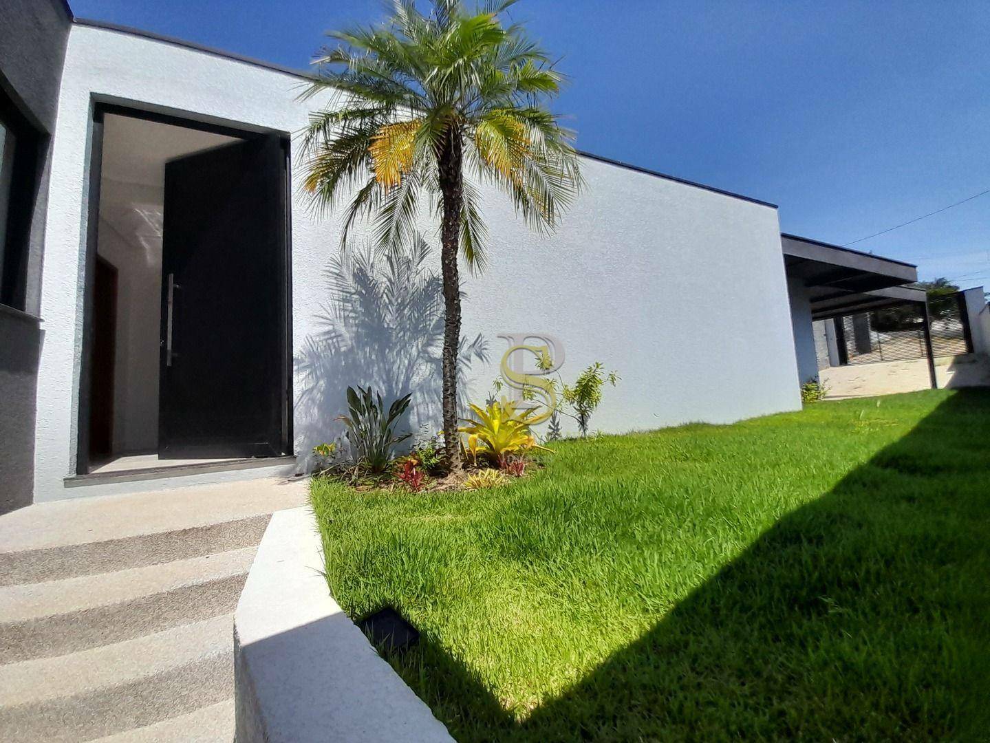 Casa à venda com 3 quartos, 235m² - Foto 2