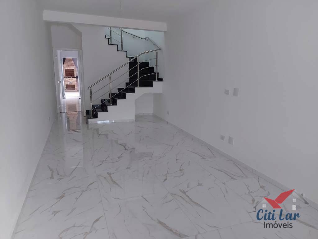 Sobrado para alugar com 3 quartos, 140m² - Foto 2