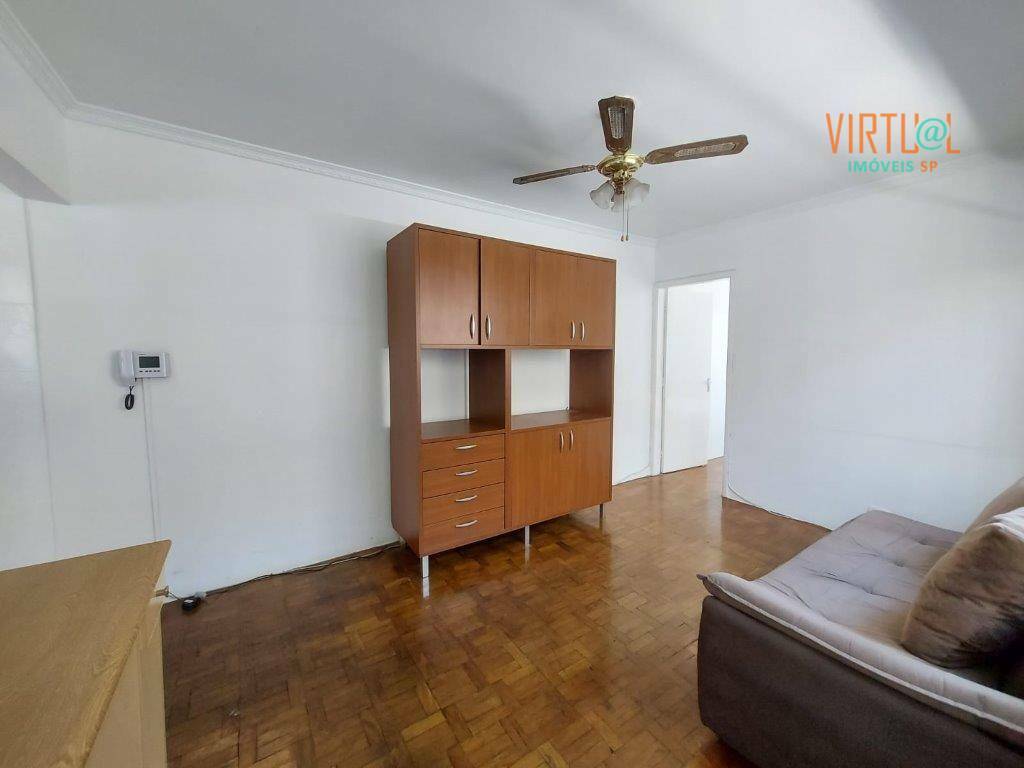 Casa à venda com 2 quartos, 100m² - Foto 2