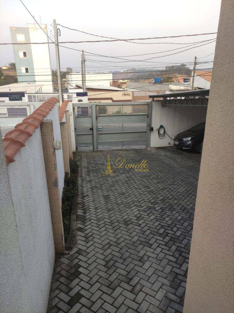 Casa à venda com 3 quartos, 99m² - Foto 4