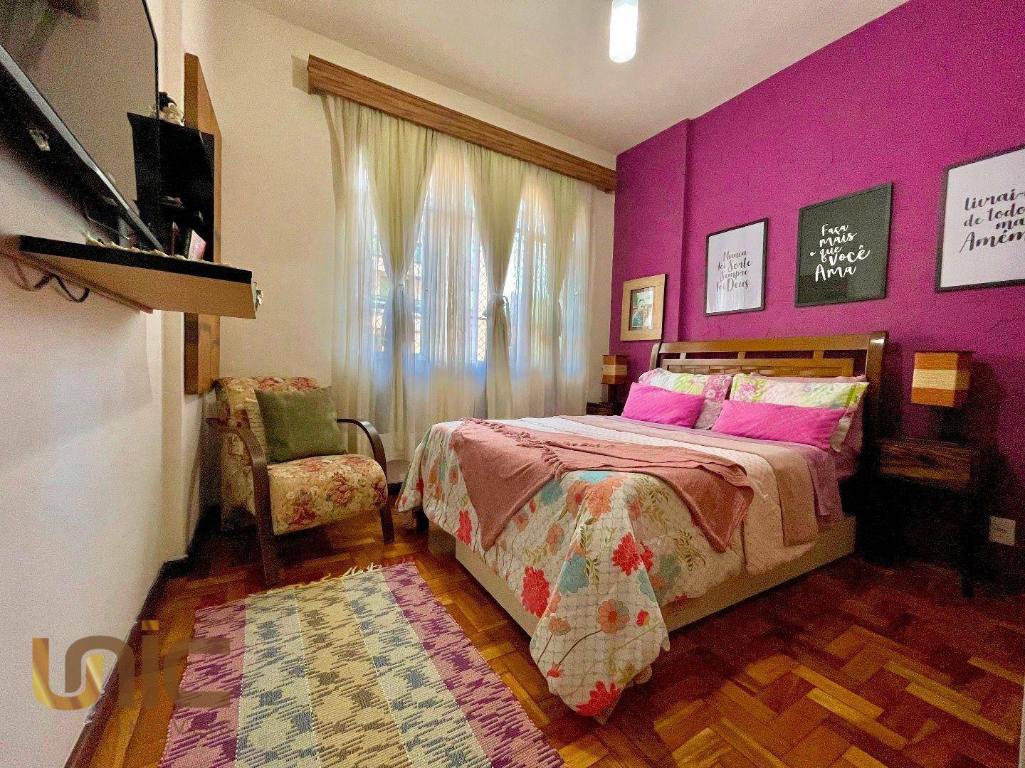 Apartamento à venda com 2 quartos, 61m² - Foto 4