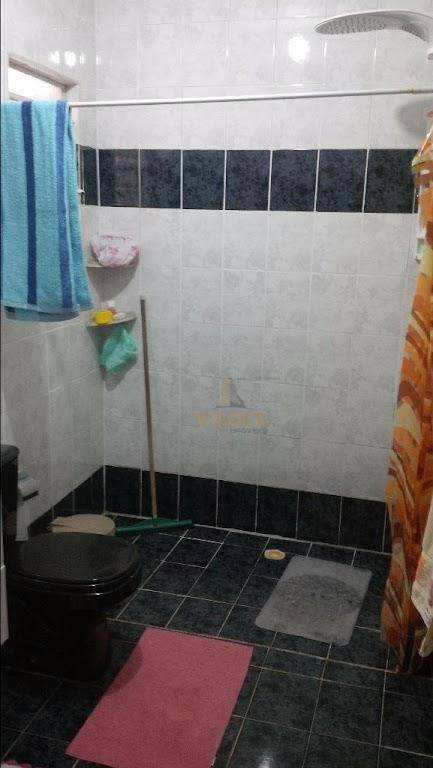 Sobrado à venda com 2 quartos, 225m² - Foto 11