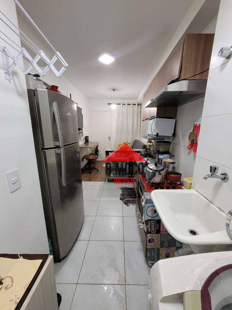 Apartamento à venda com 2 quartos, 34m² - Foto 11