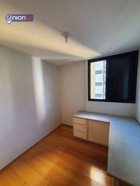 Apartamento à venda com 3 quartos, 75m² - Foto 8