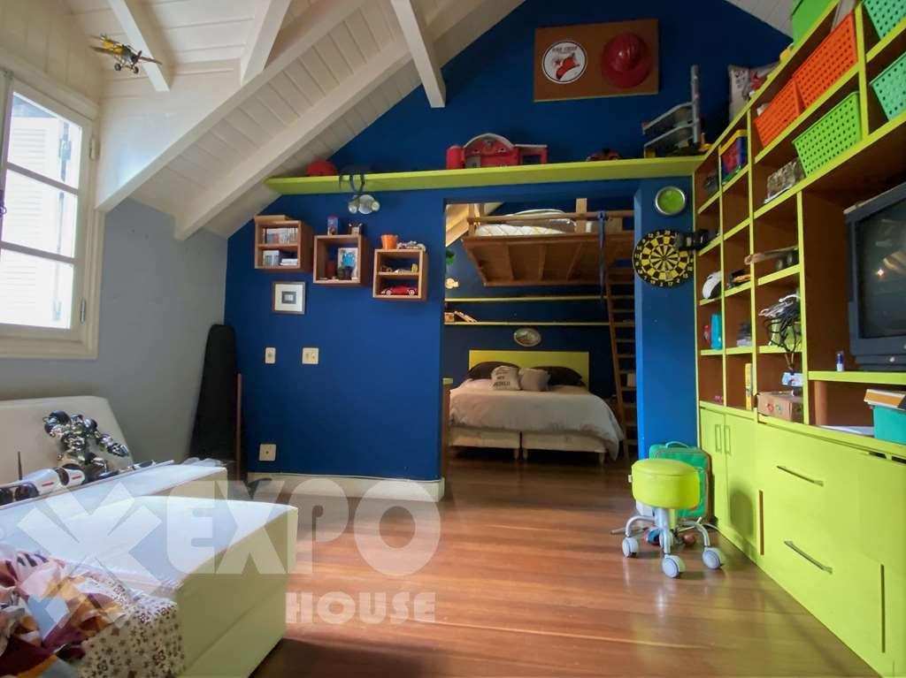 Casa à venda com 4 quartos, 3135m² - Foto 26