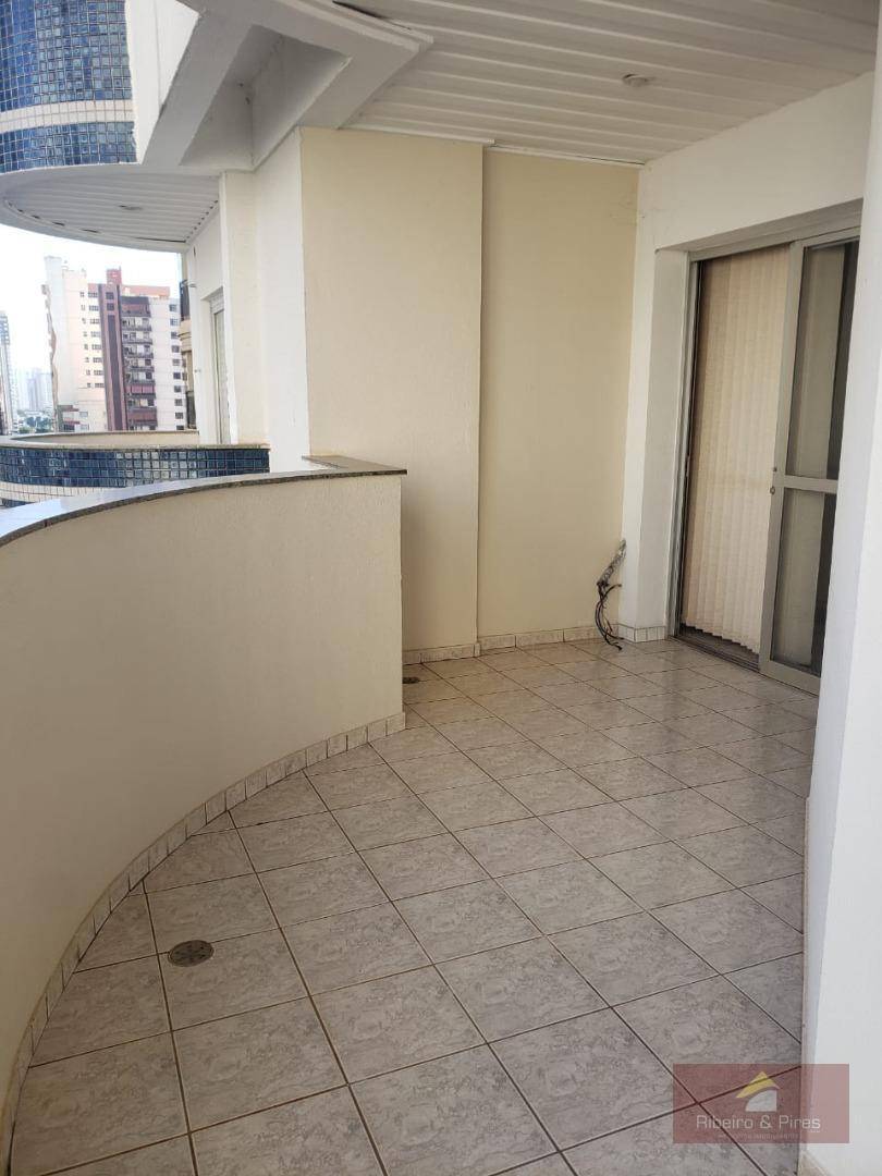 Apartamento à venda com 3 quartos, 162m² - Foto 30