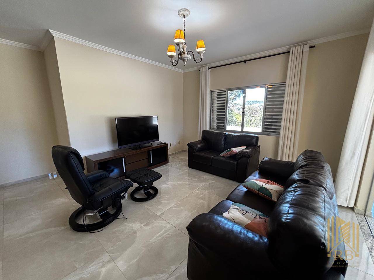 Chácara à venda com 5 quartos, 3000M2 - Foto 27