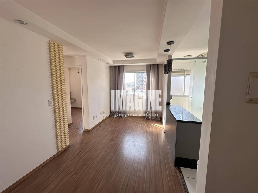 Apartamento à venda com 2 quartos, 45m² - Foto 1