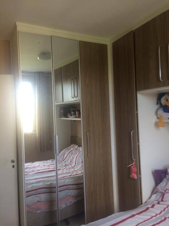 Apartamento à venda com 3 quartos, 62m² - Foto 2