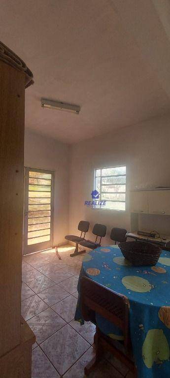 Chácara à venda com 2 quartos, 91m² - Foto 3