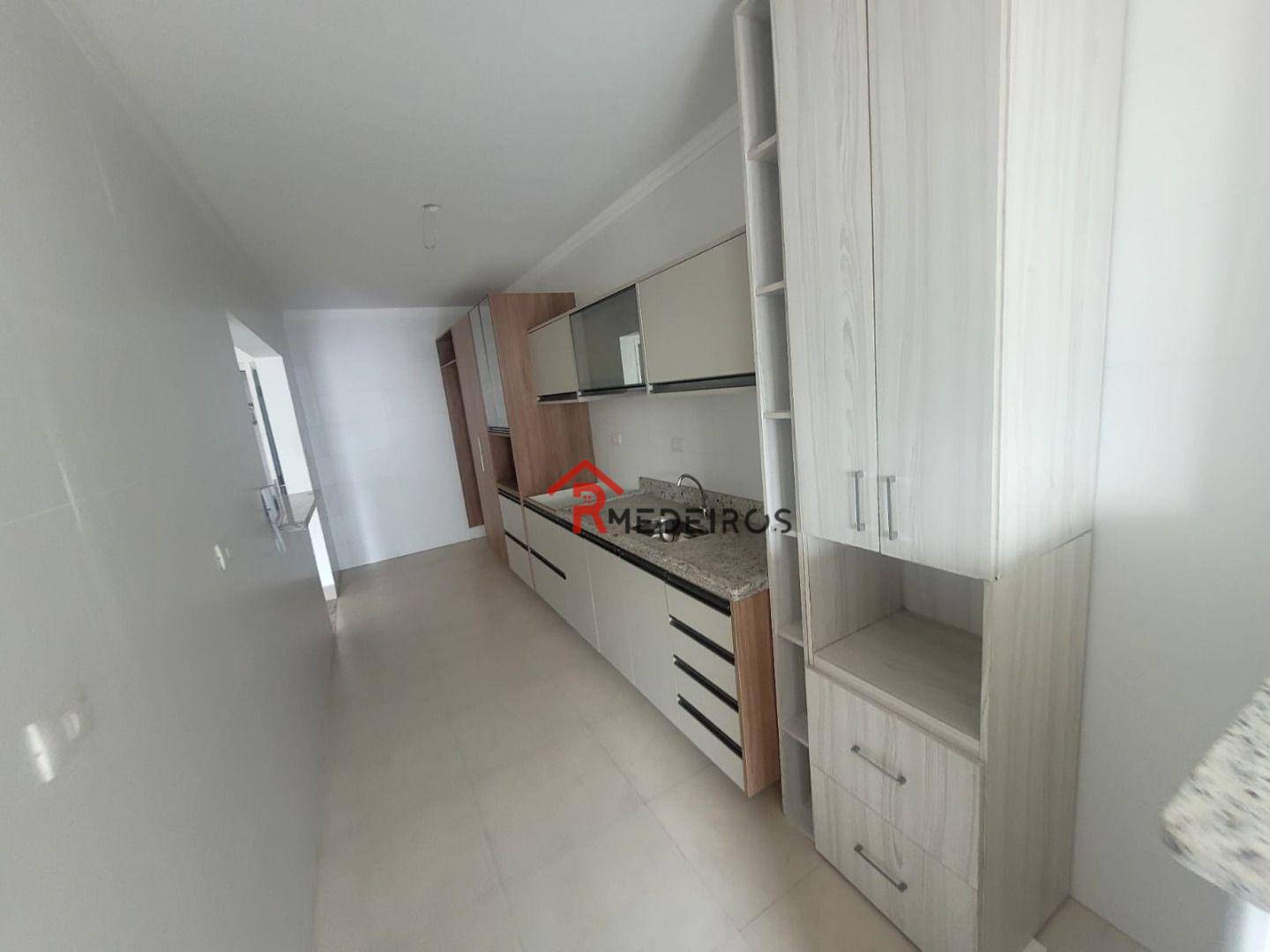 Apartamento à venda com 2 quartos, 90m² - Foto 8