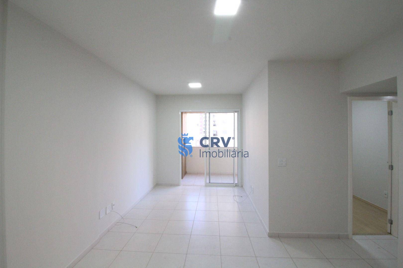 Apartamento à venda com 3 quartos, 76m² - Foto 1