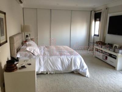 Apartamento à venda com 4 quartos, 395m² - Foto 10