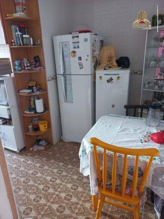 Apartamento à venda com 2 quartos, 74m² - Foto 25