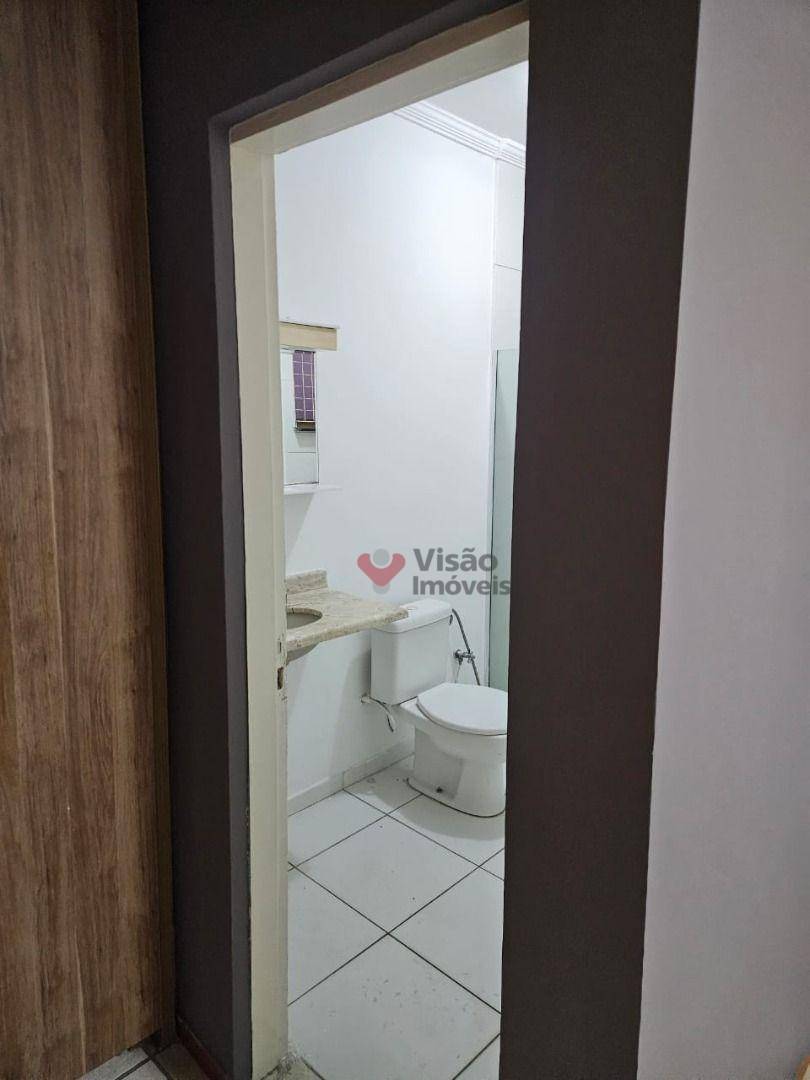 Casa, 4 quartos, 227 m² - Foto 1