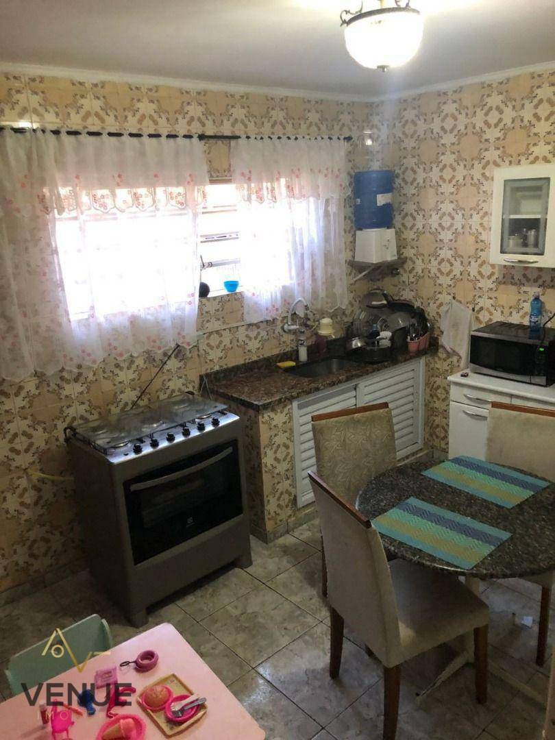 Sobrado à venda com 2 quartos, 135m² - Foto 6