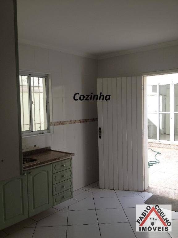 Sobrado à venda com 3 quartos, 246m² - Foto 11