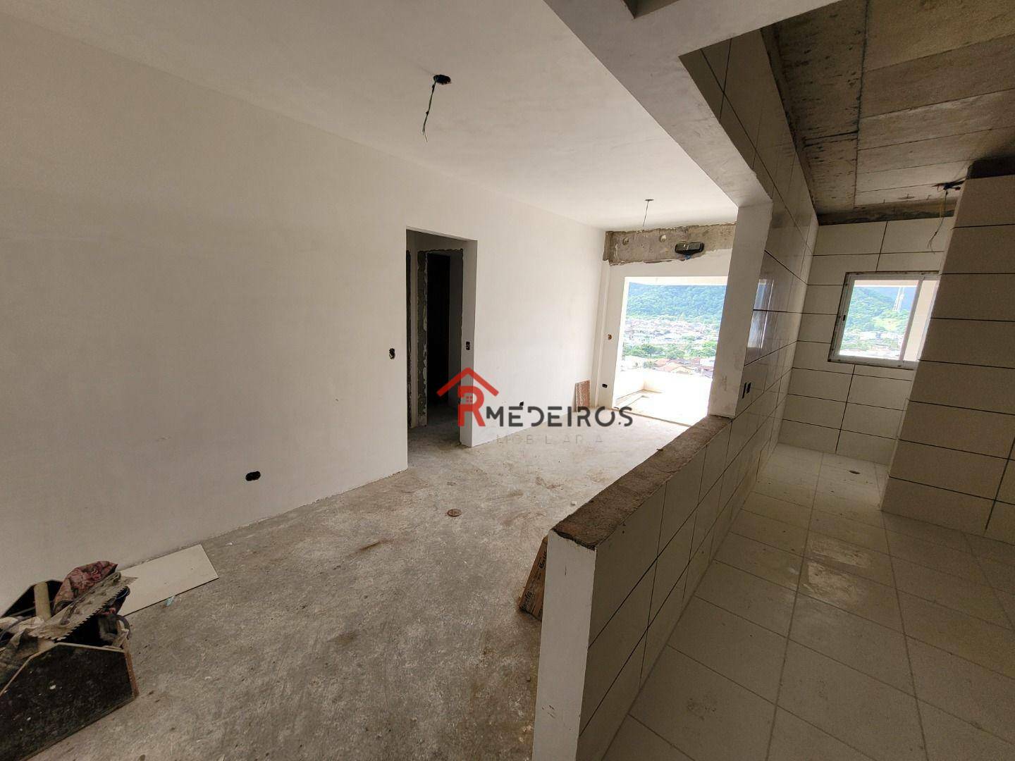 Apartamento à venda com 2 quartos, 71m² - Foto 2