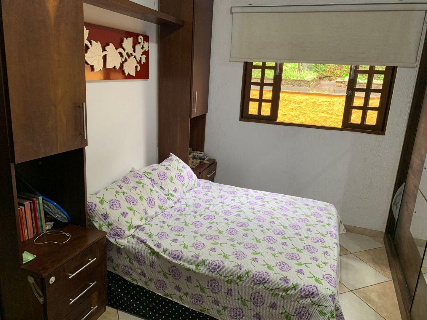 Casa à venda com 2 quartos, 188m² - Foto 14