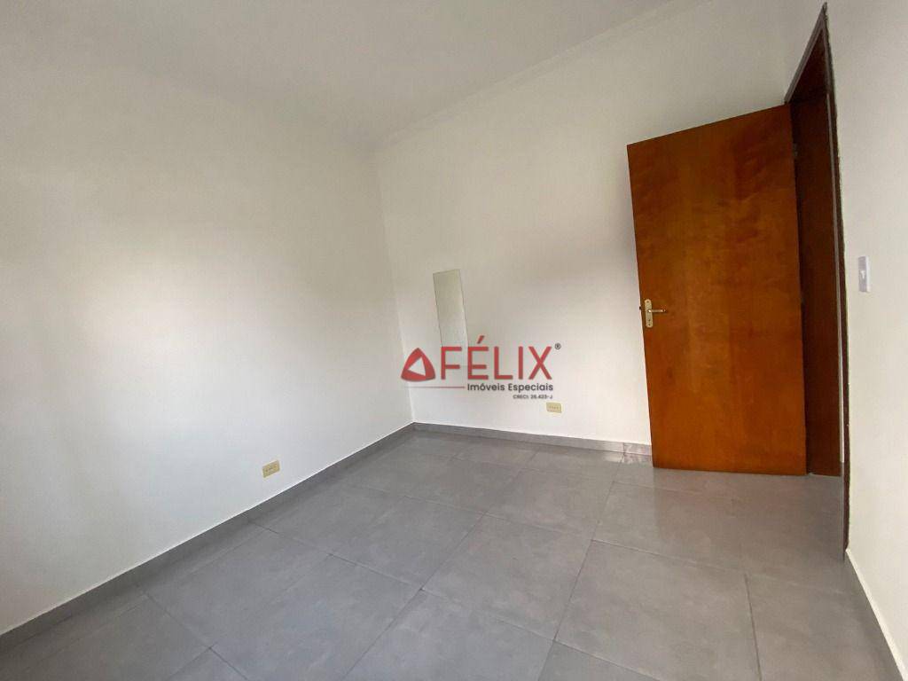 Casa à venda com 2 quartos, 80m² - Foto 11