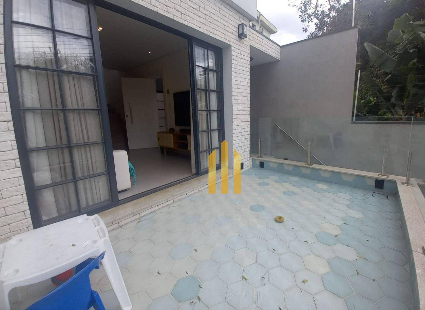 Sobrado à venda com 3 quartos, 175m² - Foto 3