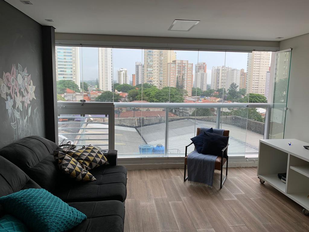 Apartamento à venda com 2 quartos, 70m² - Foto 1