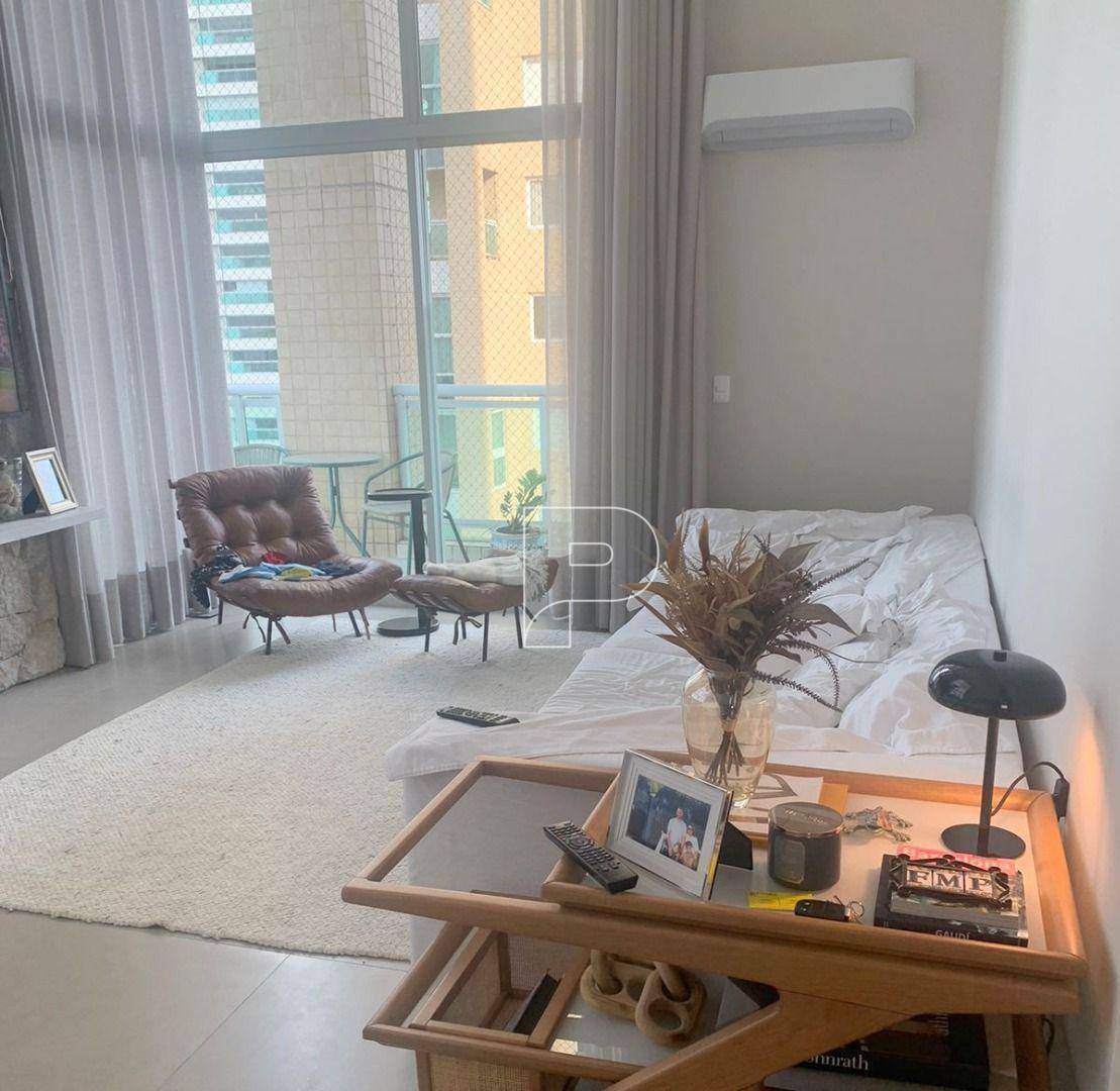 Apartamento à venda com 3 quartos, 186m² - Foto 2