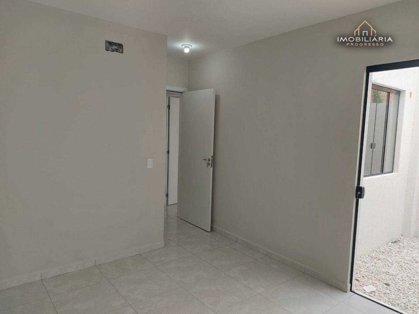 Casa à venda com 3 quartos, 65m² - Foto 5