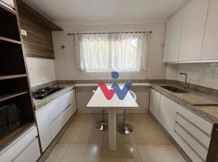 Sobrado à venda com 3 quartos, 250m² - Foto 5