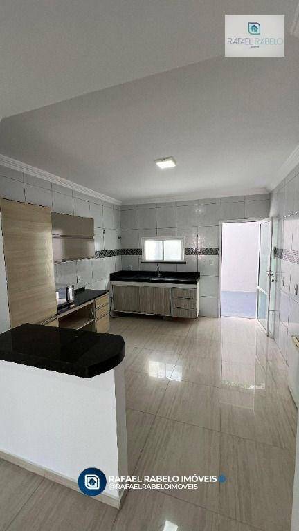 Casa à venda com 3 quartos, 134m² - Foto 11